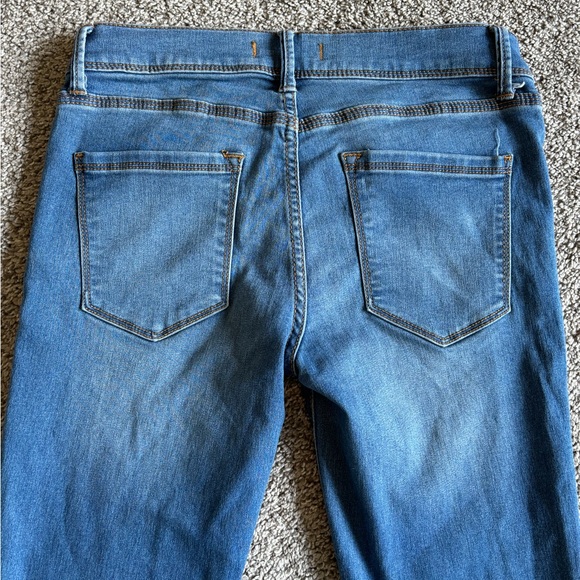 FREE PEOPLE Low Rise Skinny Jean - Picture 6 of 9